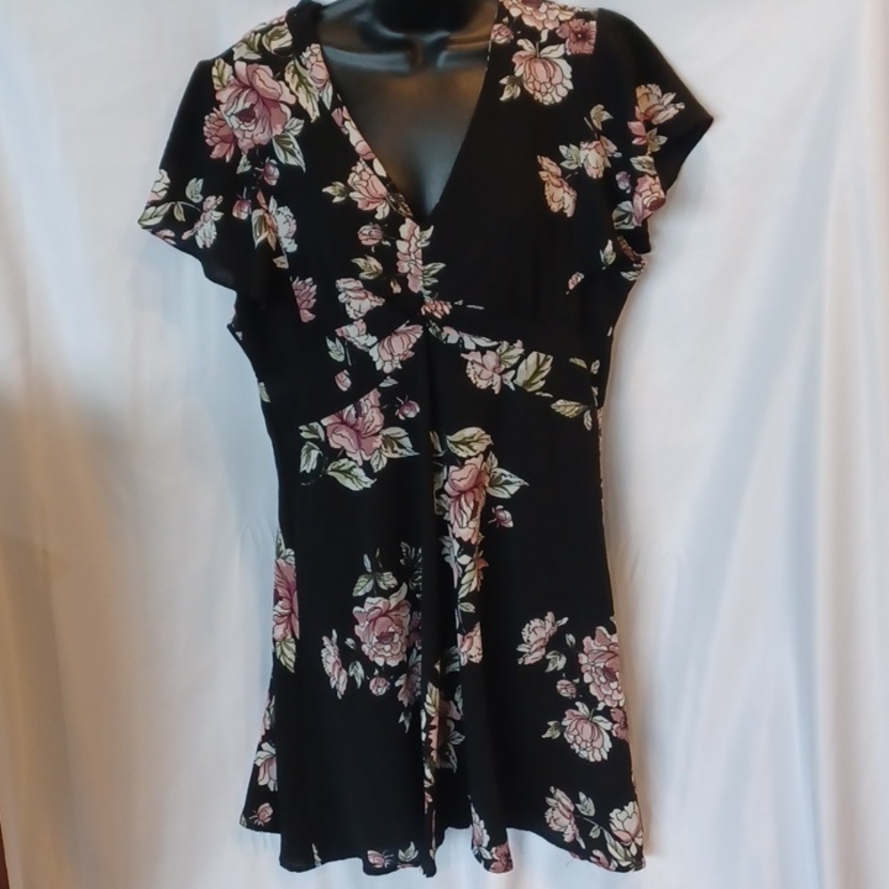 Almost Famous Floral Dress Sz XXL Juniors Black Pink Empire Waist Open Back